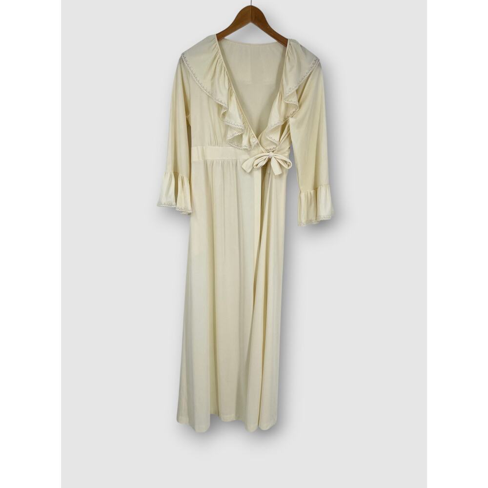 70s Vintage Ivory Ruffle Lace Trim Prairie Cottagecore Boho Wrap Maxi Robe - Picture 2 of 7